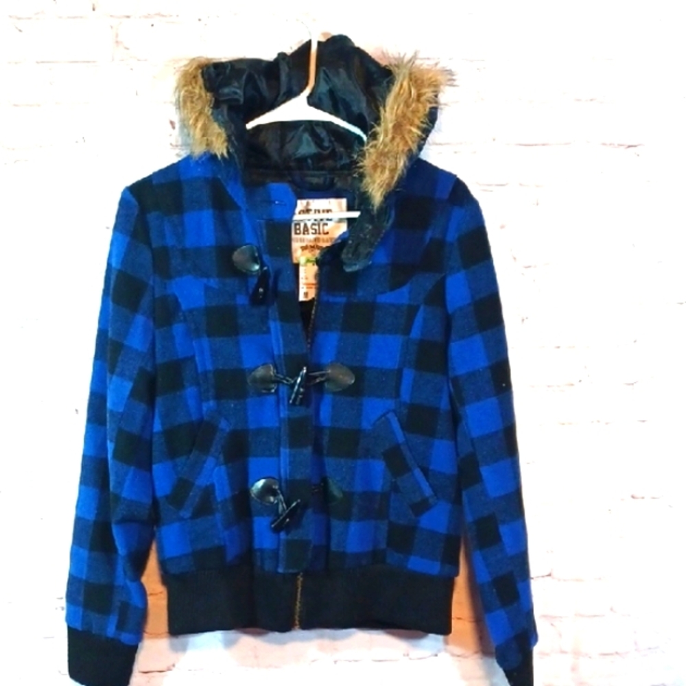 Active Basic Blue & Black Plaid Toggle Jacket with Faux Fur Hood M NWT